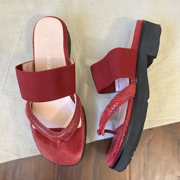 TARYN ROSE Mary Jane Style Thong Sandals in Red Leather - Picture 2 of 11